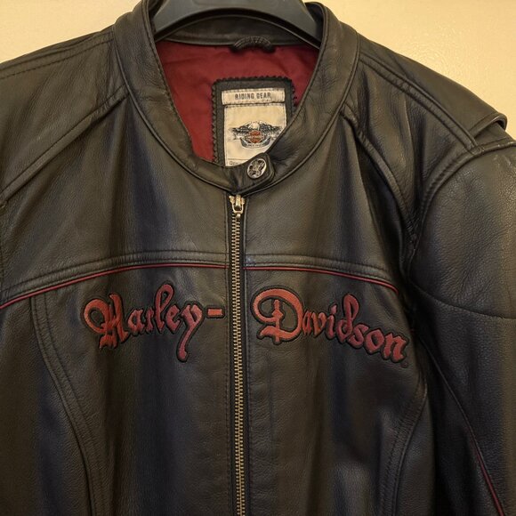 Harley Davidson Leather Riding Jacket - Picture 4 of 8